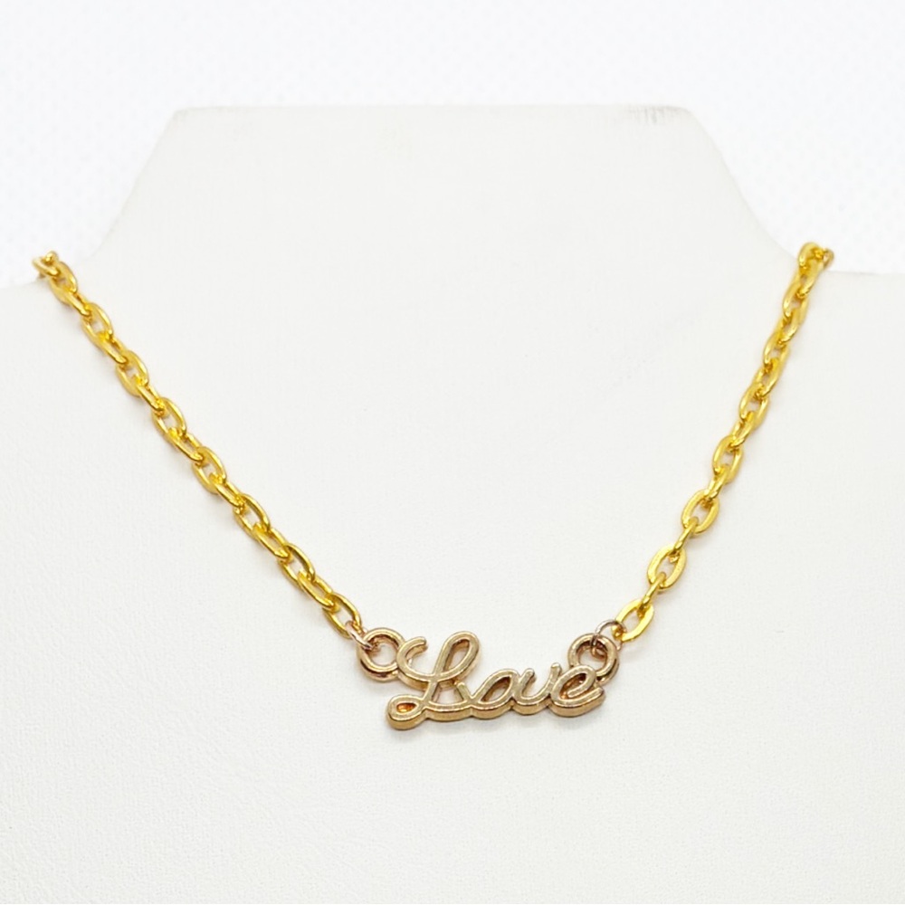 Necklace Love Cursive Gold Tone Minimalist Retro 80s 90s Boho Streetwear